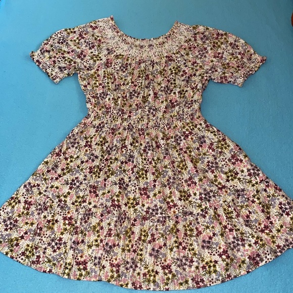 OLD NAVY floral ditzy print puff short sleeve smock waist tiered details size M - Picture 2 of 10